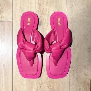 Anthropologie Maeve NWOB Leather Knotted Magenta Square Toe Cushion Sandals 7